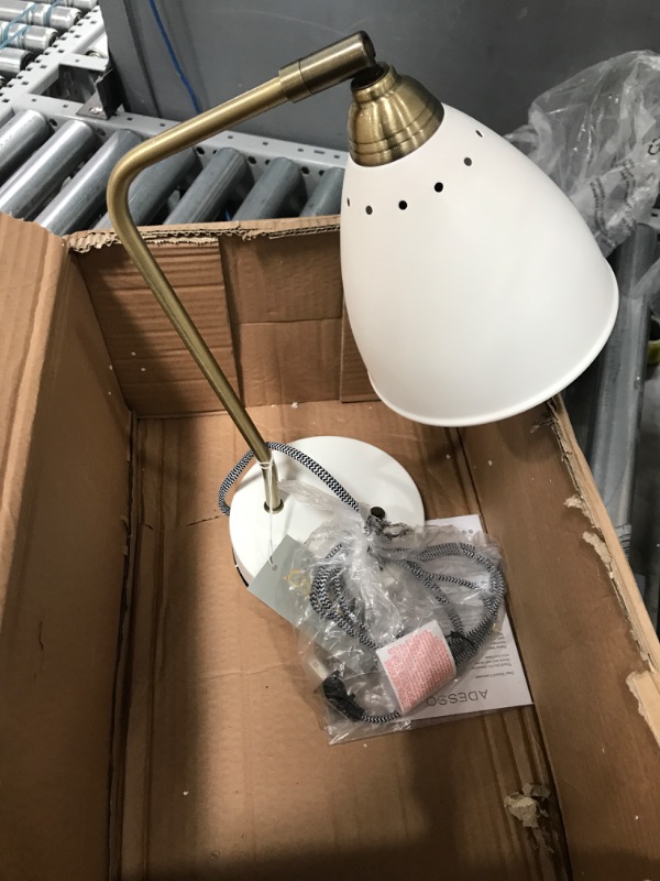 Photo 1 of 21 in. White Chelsea Desk Lamp2