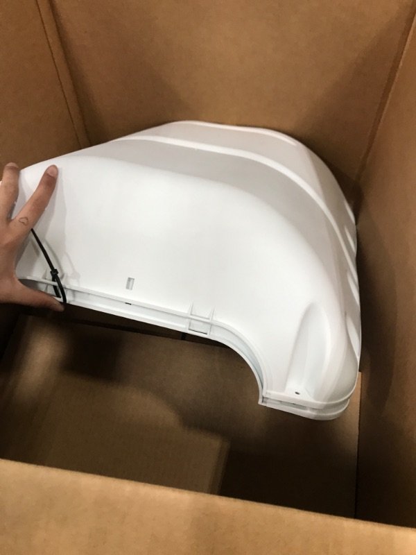 Photo 2 of Camco Mfg 40564 LP Tank Cover 20# SGL Polar Wht