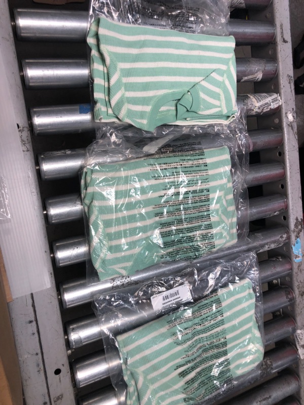 Photo 2 of (bundle of 3 )TODLERS 2pc pjs size smalls (6-7)
green with white strips 