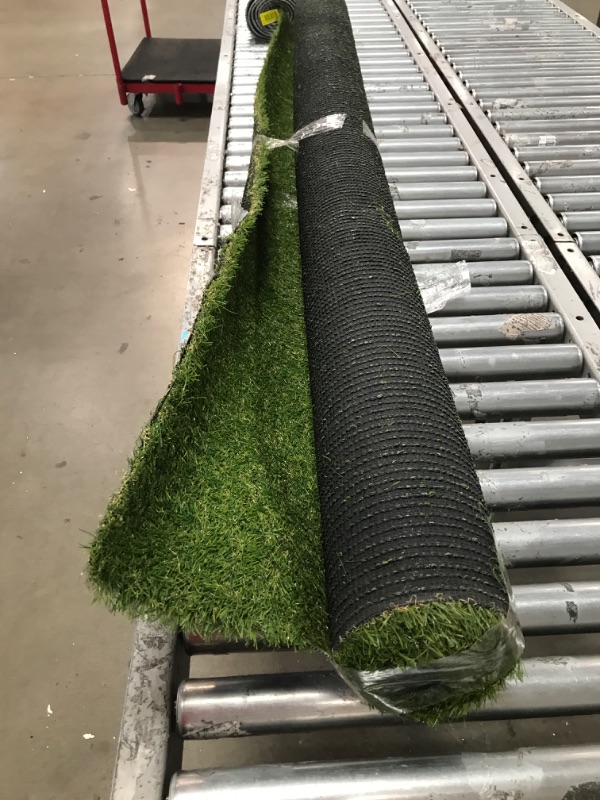 Photo 1 of 6'6" x 8' Artificial Grass