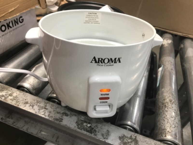 Photo 2 of (minor dent)Aroma 6-Cup Rice Cooker And Food Steamer, White WHITE Steamer
