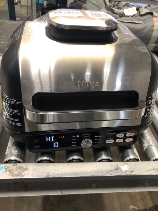 Photo 2 of Ninja IG651 QCM Foodi Smart XL Pro 7-in-1 Indoor Grill/Griddle Combo, use Opened or Closed, with Griddle, Air Fry Smart Thermometer,