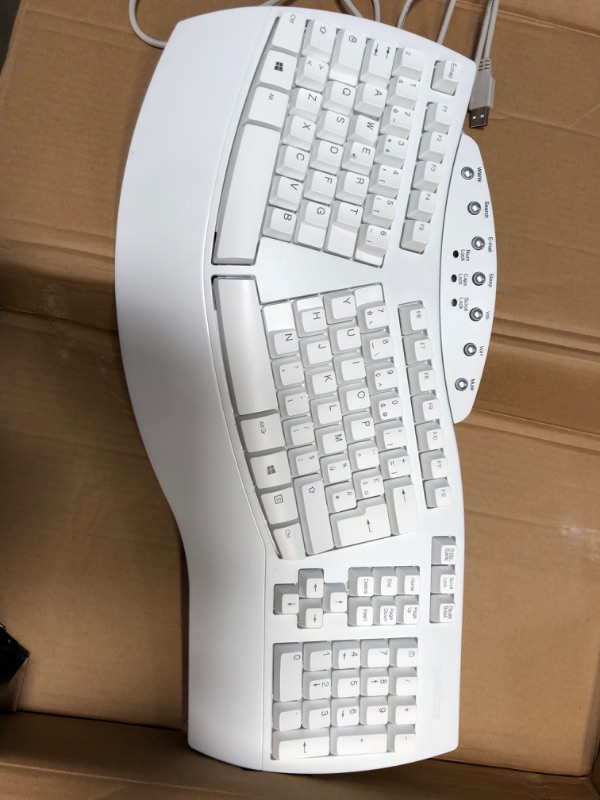 Photo 2 of Perixx PERIBOARD-612W Large Ergonomic Wireless Keyboard, 2.4Ghz Connection and Bluetooth 4.0 for Windows and Mac - White, AZERTY
