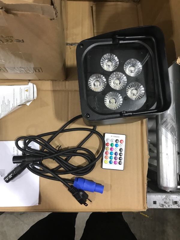 Photo 2 of 2 PCS Built-in Battery Wireless Par Light 6x18W RGBWA+UV Wireless Uplighting 9600 mAh APP Stage Uplighting with WiFi Mobile Phone APP Control for Wedding Stage Party DJ Stage Lights 2 PCS 6 LED