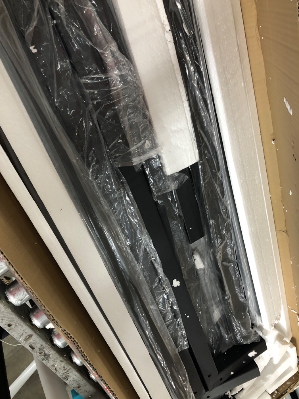 Photo 1 of **PARTS ONLY**
Mr IRONSTONE 39.4” Bar Table Pub Dining Height Table Black Bistro Table (Indoor USE ONLY) Black 39''