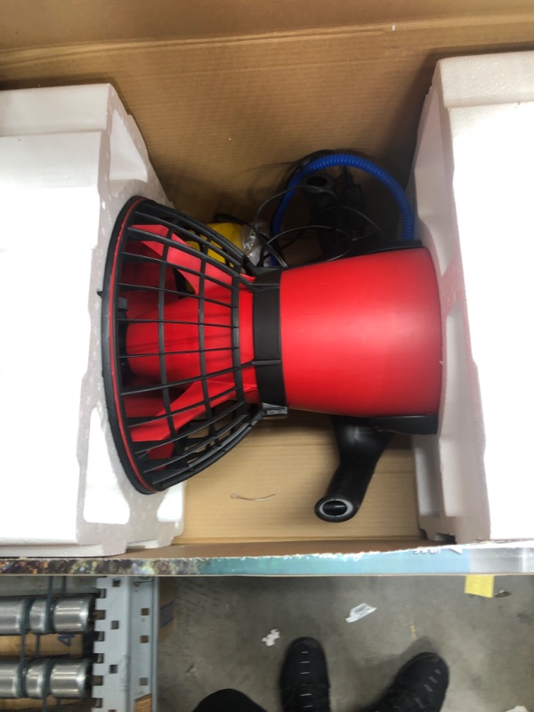 Photo 1 of *UNTESTED* Yamaha Seascooters, Maximize Your Underwater Dive Experience, Yamaha's Recreational Dive Series of Seascooters, The RDS200, RDS250, and RDS300 Red Rds200