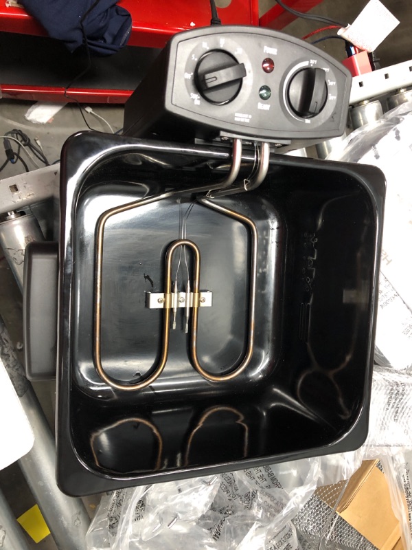 Photo 1 of (sold for parts non functional )Hamilton Beach Triple Basket Electric Deep Fryer, 19 Cups / 4.5 Liters Oil Capacity, Lid with View Window, Professional Grade, 1800 Watts, Stainless Steel (35034) , Black
