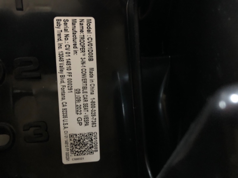 Photo 1 of Baby Trend Trooper 3 in 1 Convertible Car Seat Vespa