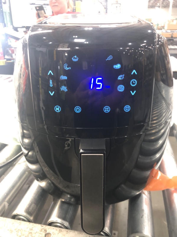 Photo 3 of ***non-functional** GoWISE USA 1700-Watt 5.8-QT 8-in-1 Digital Air Fryer with Recipe Book, Black
