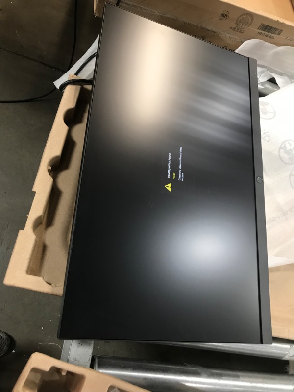 Photo 1 of HP 27h Full HD Monitor - Diagonal - IPS Panel & 75Hz Refresh Rate - Smooth Screen - 3-Sided Micro-Edge Bezel - 100mm Height/Tilt Adjust - Built-in Dual Speakers - for Hybrid Workers
