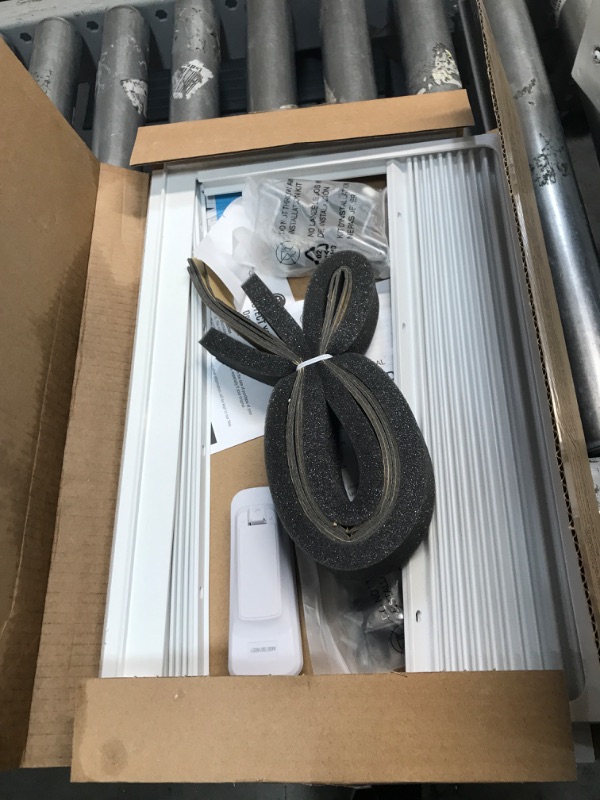 Photo 5 of (PARTS ONLY) - LG 12000 BTU Window Air Conditioners [2023 New] Remote Control WiFi App Ultra-Quite Washable Filter Cools 550Sq.Ft for Medium & Large Room AC Unit air conditioner Easy Install White LW1217ERSM1