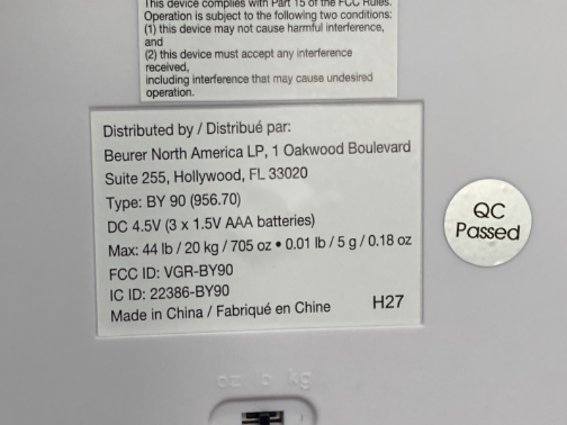 Photo 3 of Beurer BY90 Baby Scale, Pet Scale, Digital, with Measuring Tape, tracking weight with App | For: Infant, Newborn, Toddler /Puppy, Cat - Animals | LCD Display, weighs Lbs/Kg/Oz Highly accurate with Bluetooth/measuring Tape