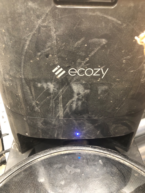 Photo 1 of *** POWERS ON *** ECOZY RV-LD200B Robotic Vacuum .