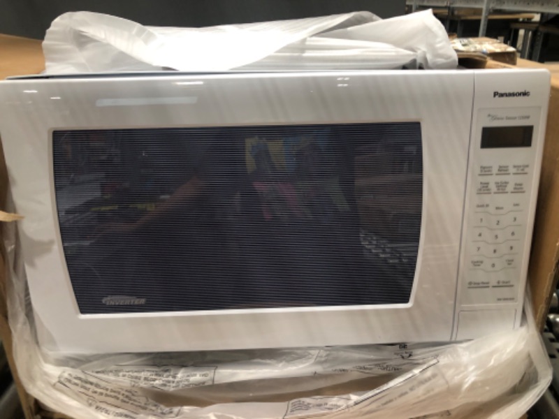 Photo 2 of **DAMAGE ON BACK** Panasonic NN-SN936W Countertop Microwave with Inverter Technology, 2.2 Cubic Foot, 1250W, White
