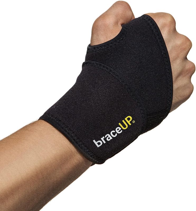 Photo 1 of Wrist brace with adjustable straps, suitable for both men and women, with wrist soreness, support sports training to reduce injuries during exercise, black color