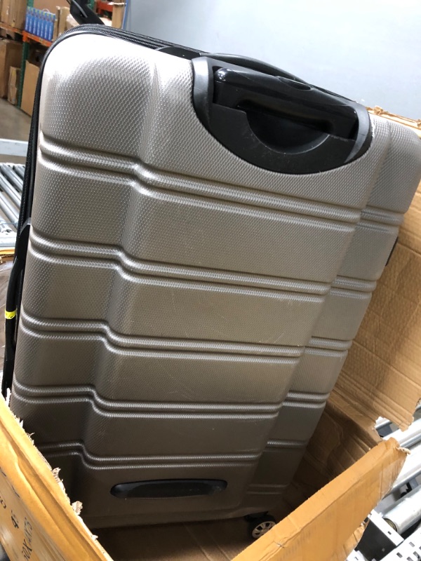 Photo 2 of **SEE NOTES**
Rockland Melbourne Hardside Expandable Spinner Wheel Luggage, Silver, Checked-Large 28-Inch Checked-Large 28-Inch Silver