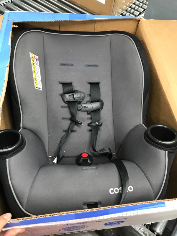 Photo 2 of **SED SEE NOTES** Cosco Onlook 2-in-1 Convertible Car Seat