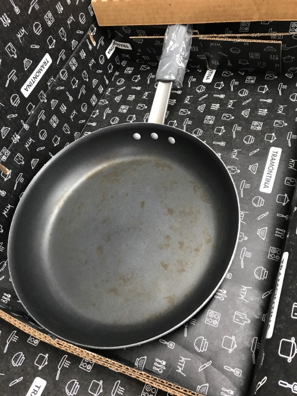 Photo 1 of 14 in restuarnr tfrying pan 