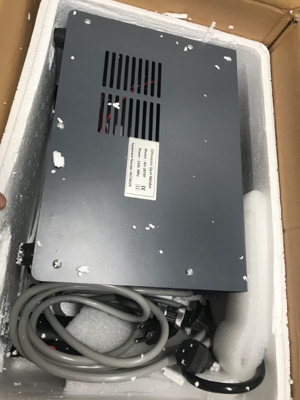 Photo 1 of Welding Machine 28KHz TBVECHI Handheld Ultrasonic Spot Welder Plastic Welding Machine Portable for ABS/PP/PE