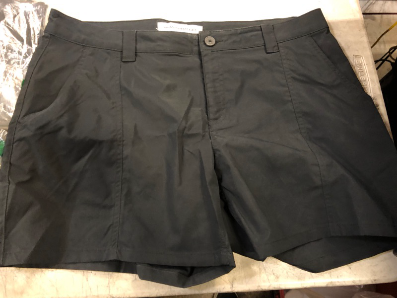 Photo 1 of BLACK SHORTS- 
SIZE- 14