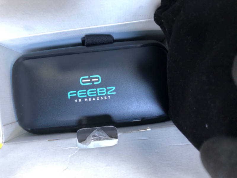 Photo 1 of feebz vr headset