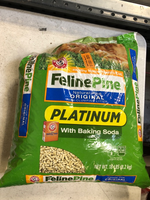 Photo 2 of ARM & HAMMER Feline Pine Platinum with Baking Soda Non-Clumping Cat Litter, 18lb Bag, No Added Scent