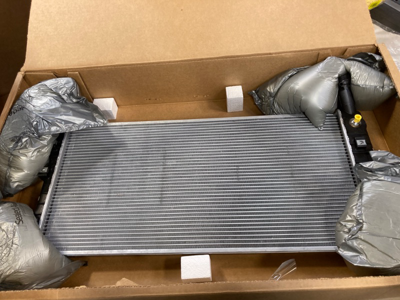Photo 1 of General Motors 15140506, Radiator