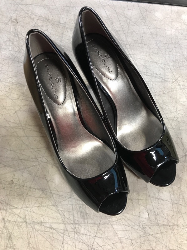 Photo 1 of Bandolino Women's Rainaa Pump - Sz 6M
