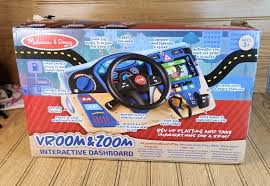 Photo 1 of Melissa&Doug Vroom&Zoom Interactive Wooden Dashboard Pretend Driving Toy Ages 3+