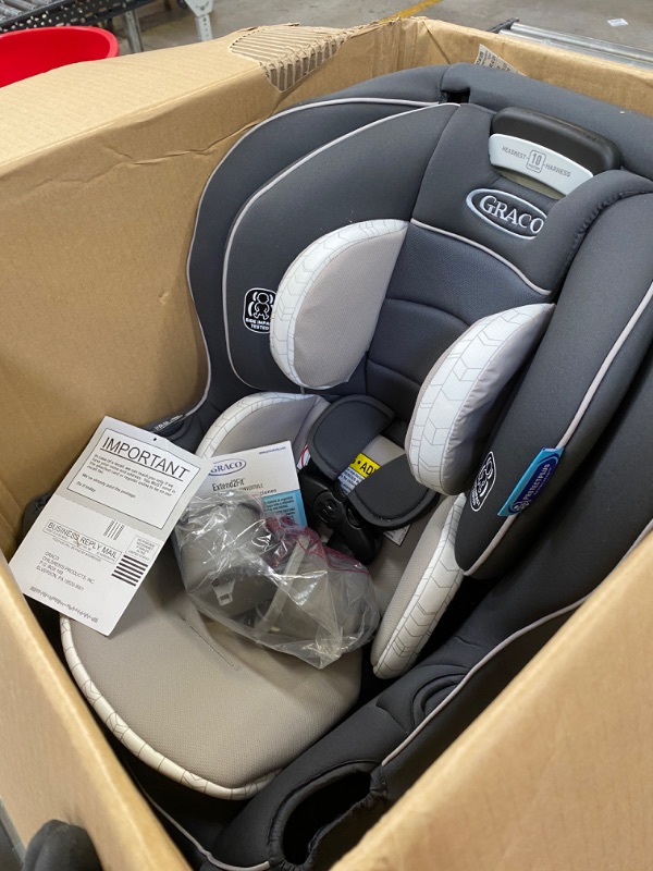 Photo 2 of Graco Extend2Fit Convertible Car Seat | Ride Rear Facing Longer with Extend2Fit, Redmond 2-in-1 Redmond