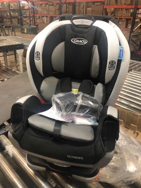 Photo 2 of Graco Extend2Fit 3 in 1 Car Seat, Ride Rear Facing Longer, Garner, 21.56 pounds 3-in-1 Garner