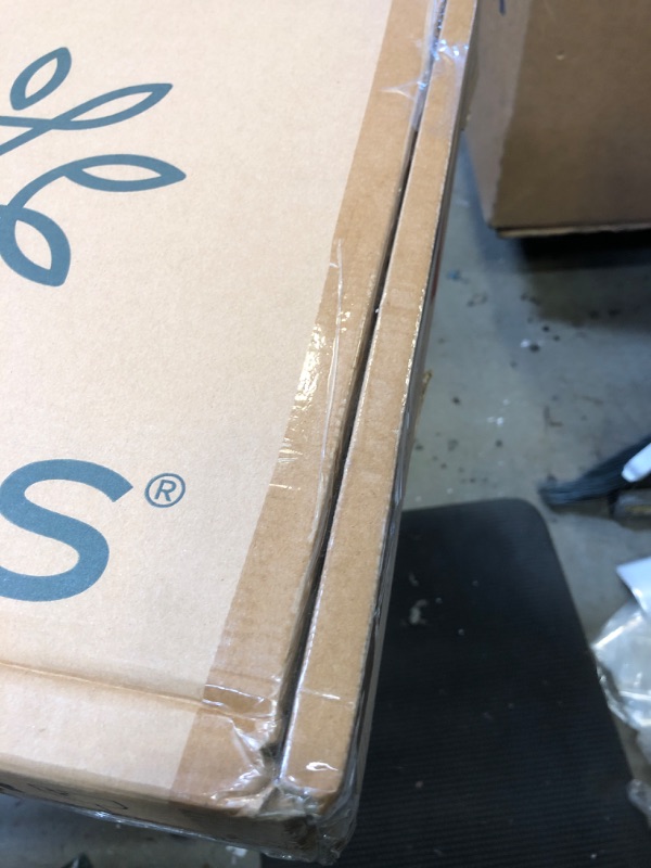 Photo 3 of ZINUS Molly 28 Inch Standing Desk with Adjustable Height / Desktop Workstation / Desk Converter / No Assembly, Espresso
FACTORY SEALED*******