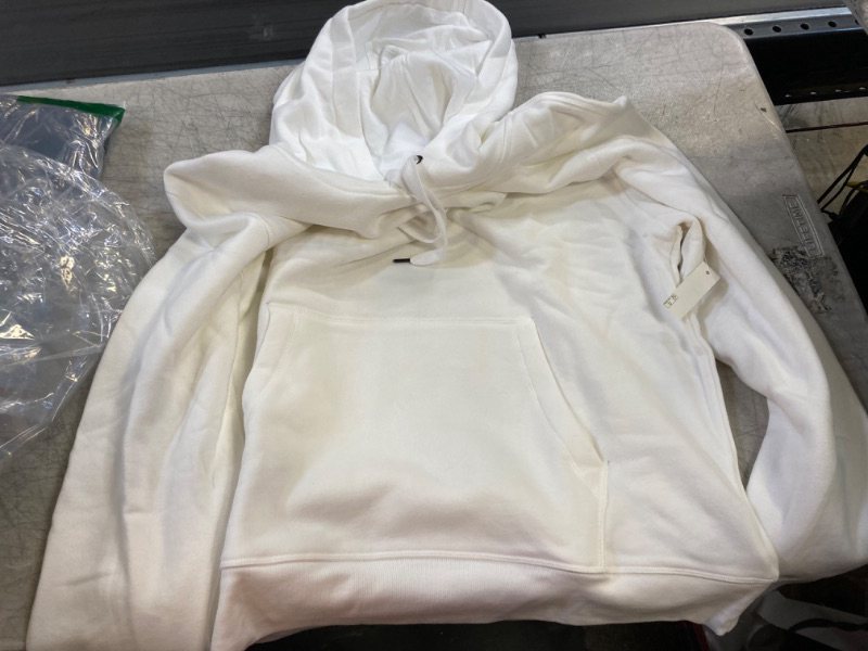 Photo 2 of Amazon Essentials Men's Hooded Fleece Sweatshirt (Available in Big & Tall) X-Large Off-white