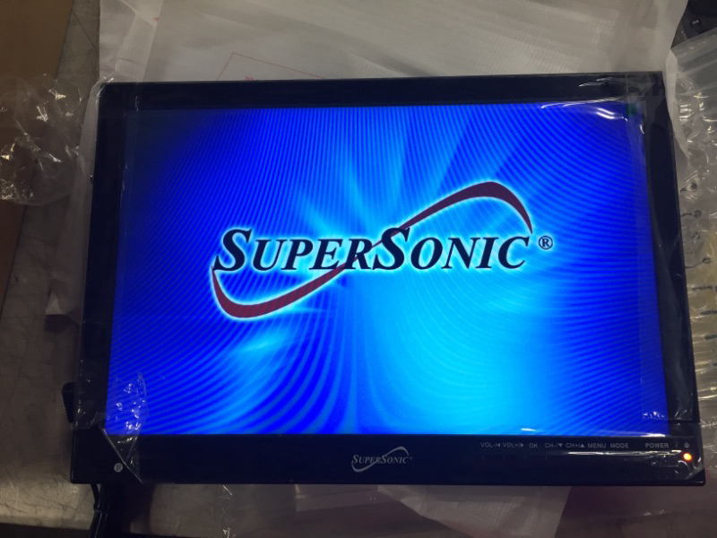 Photo 4 of Supersonic SC-2814 Portable Digital LED TV 14" with, USB, SD, and HDMI Input: Built-in Rechargeable Lithium Ion Battery and FM Radio with Included Stand
