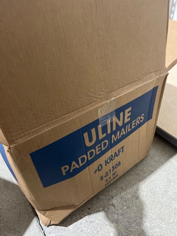 Photo 1 of box of 250 Uline Kraft Self-Seal Padded Mailers #5 - 6x10" 
