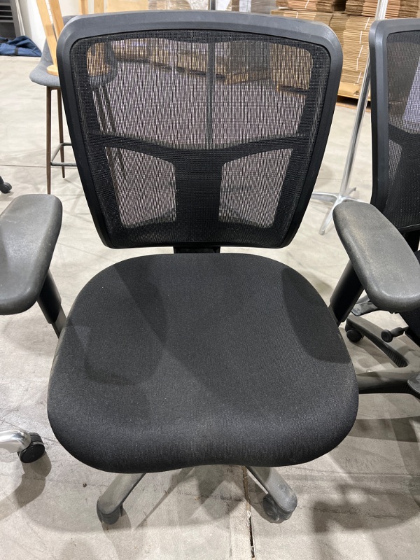 Photo 1 of mesh back office chair