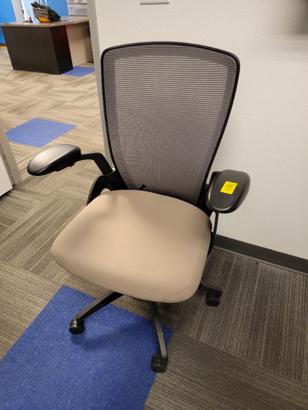 Photo 1 of Office Chair