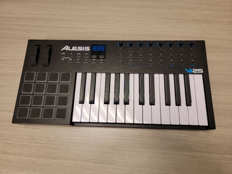 Photo 1 of Alesis VI25 keyboard no power cord