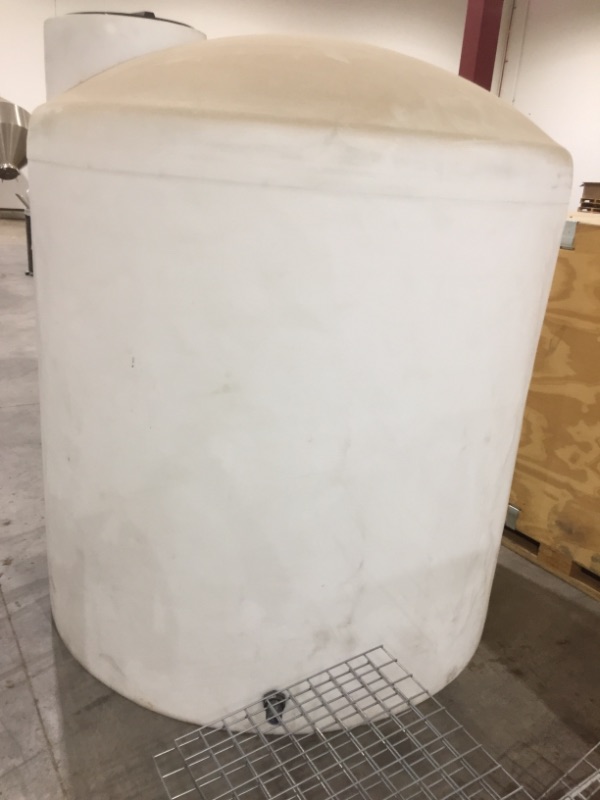 Photo 3 of 1000 Gallon Water Tank