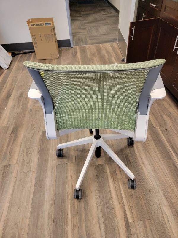 Photo 1 of Green Mesh Office Chair