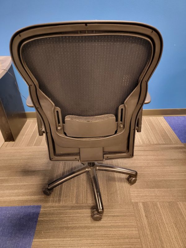 Photo 2 of Office Chair 