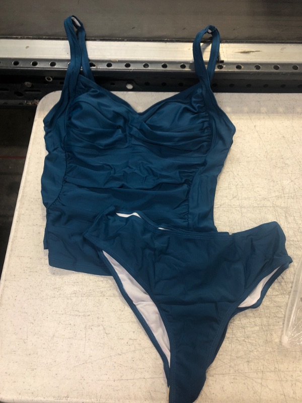 Photo 1 of 2PCS Tankini Set Blue XL