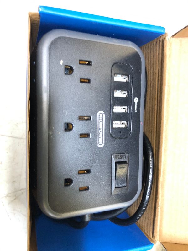 Photo 1 of Ntonpower Chrono charge 6 Outlets 4 USB Flat Plug Power Strip
