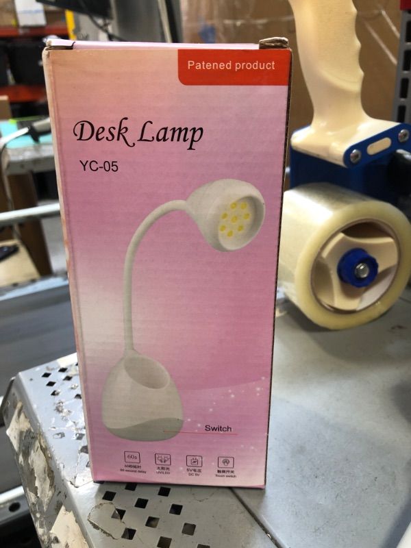 Photo 1 of Desk lamp small