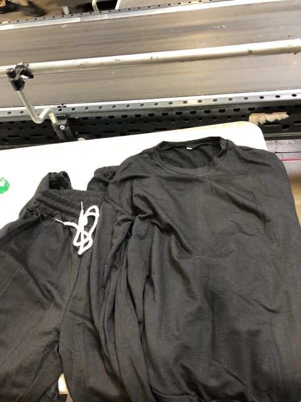 Photo 1 of 2 PC BLACK LONG SLEEVE TOP WITH SWEATS ( SIZE: SM) 