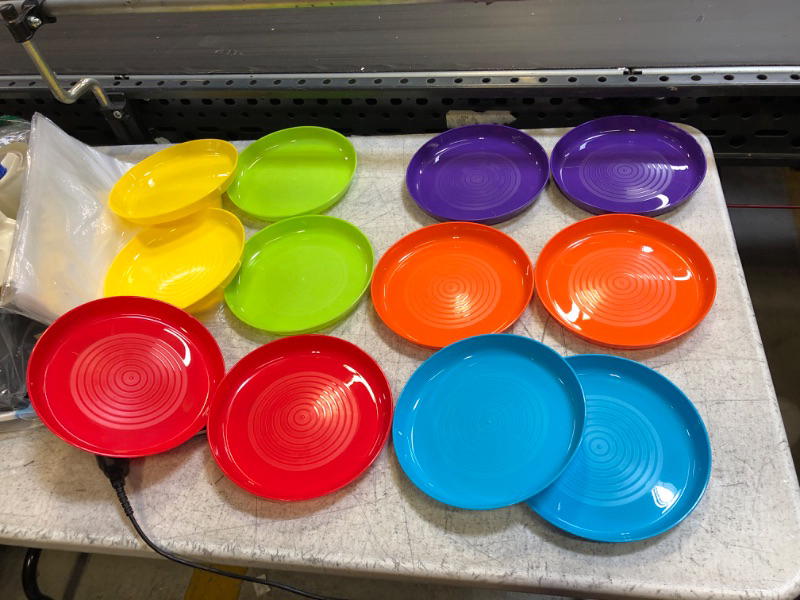 Photo 1 of 12 PC KIDS PLASTIC PLATES 