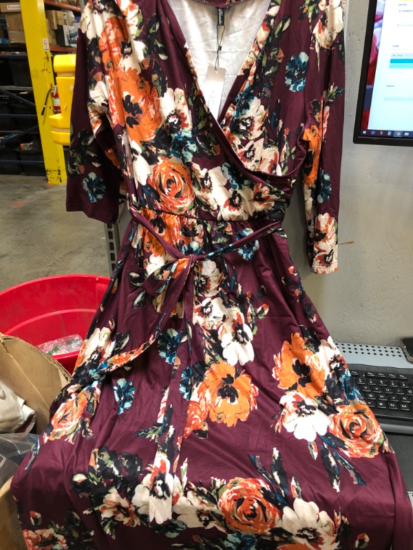 Photo 2 of LARGE FLORAL DRESS 
