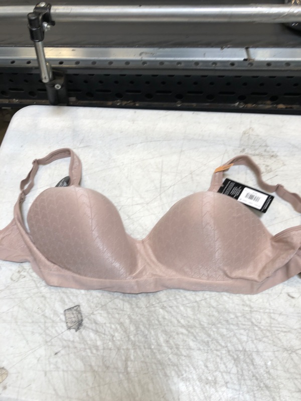 Photo 1 of Bali Women's Comfort Revolution Wireless Bra, Full-Coverage Wirefree Bra, Cool Comfort Fabric SIZE 40DD
