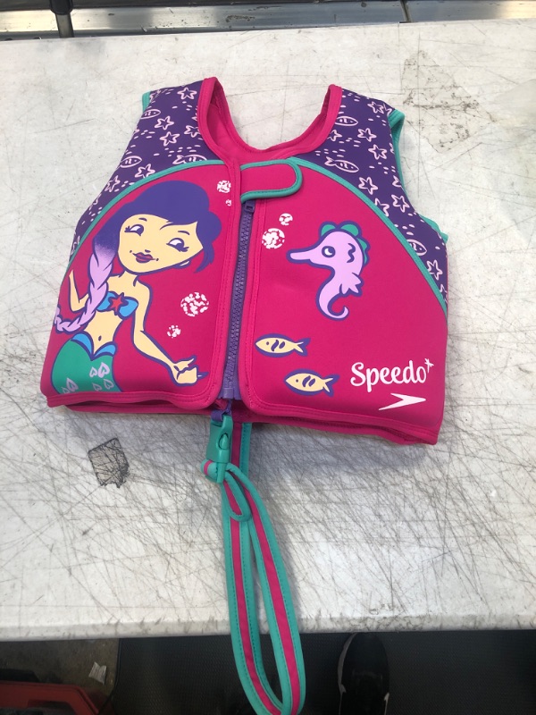 Photo 1 of  Speedo Girls Ages 4-6 Life Vest NWOT