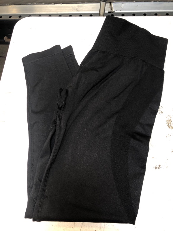 Photo 1 of BLACK LEGGINGS SIZE L